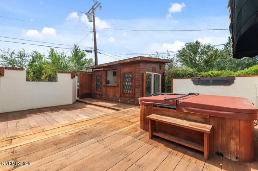 850 11th, Reno, Nevada 89503, 3 Bedrooms Bedrooms, ,2 BathroomsBathrooms,Residential,Residential,11th,250056732