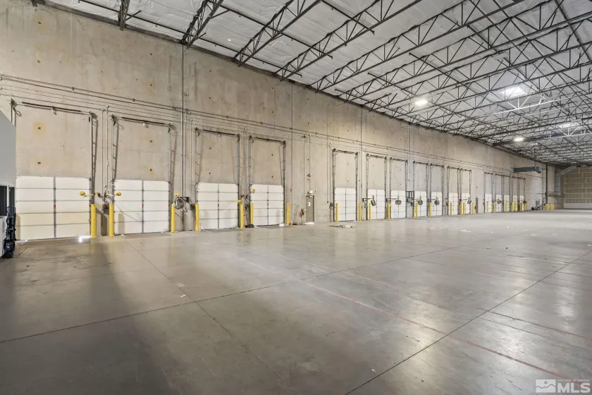 1190 Trademark, Reno, Nevada 89521, ,Commercial Lease,Manufactured,Trademark,250004072