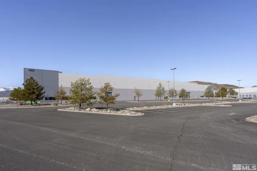1190 Trademark, Reno, Nevada 89521, ,Commercial Lease,Manufactured,Trademark,250004072