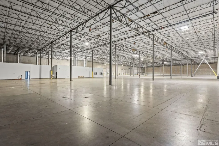 1190 Trademark, Reno, Nevada 89521, ,Commercial Lease,Manufactured,Trademark,250004072