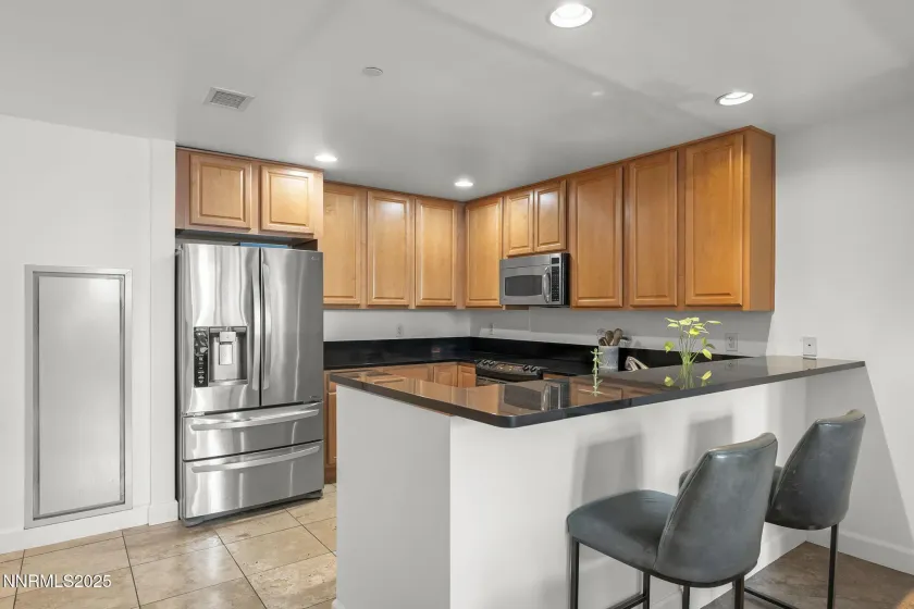 50 Sierra, Reno, Nevada 89501, 1 Bedroom Bedrooms, ,1 BathroomBathrooms,Residential,Residential,Sierra,250056738