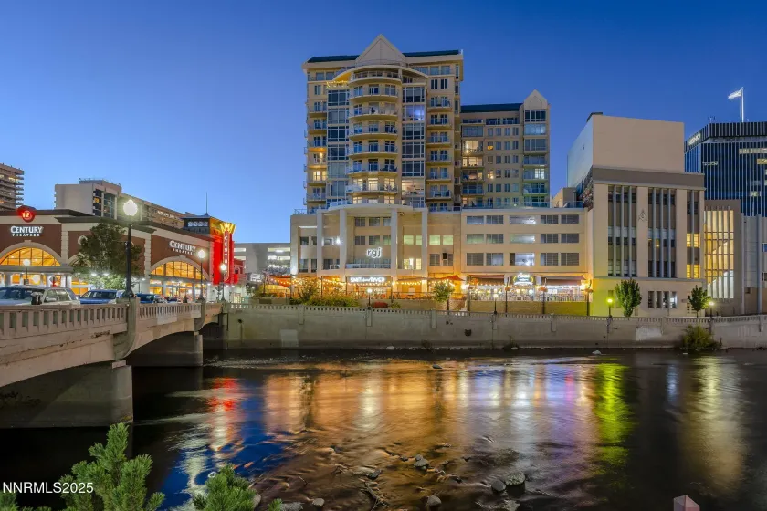 50 Sierra, Reno, Nevada 89501, 1 Bedroom Bedrooms, ,1 BathroomBathrooms,Residential,Residential,Sierra,250056738
