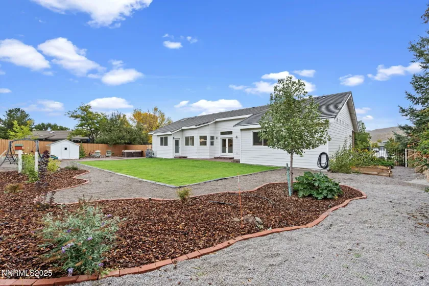 325 Old Washoe Cir, Washoe Valley, Nevada 89704, 4 Bedrooms Bedrooms, ,3 BathroomsBathrooms,Residential,Residential,Old Washoe Cir,250056740