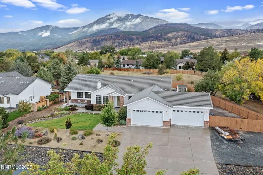 325 Old Washoe Cir, Washoe Valley, Nevada 89704, 4 Bedrooms Bedrooms, ,3 BathroomsBathrooms,Residential,Residential,Old Washoe Cir,250056740