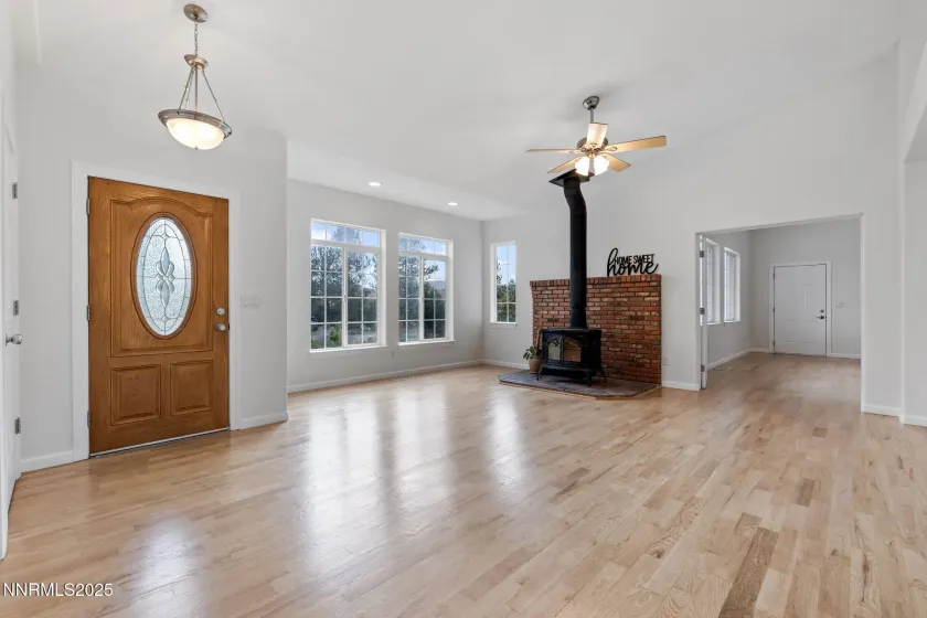 325 Old Washoe Cir, Washoe Valley, Nevada 89704, 4 Bedrooms Bedrooms, ,3 BathroomsBathrooms,Residential,Residential,Old Washoe Cir,250056740