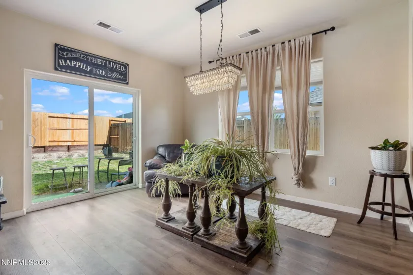 14412 Leiden, Reno, Nevada 89506, 4 Bedrooms Bedrooms, ,2 BathroomsBathrooms,Residential,Residential,Leiden,250056744