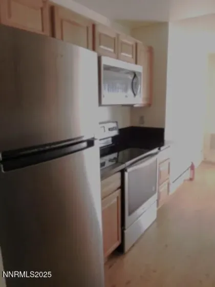 3952 Clear Acre, Reno, Nevada 89512, 2 Bedrooms Bedrooms, ,1 BathroomBathrooms,Residential,Residential,Clear Acre,250056752