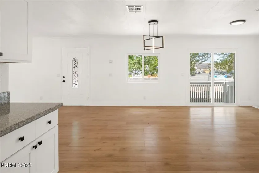 210 Magnolia, Reno, Nevada 89506, 4 Bedrooms Bedrooms, ,2 BathroomsBathrooms,Residential,Residential,Magnolia,250053911