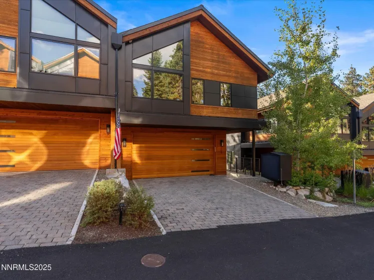 109 Sierra Colina, Stateline, Nevada 89449, 3 Bedrooms Bedrooms, ,3 BathroomsBathrooms,Residential,Residential,Sierra Colina,250056757