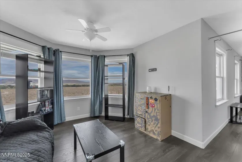 20 Simons, Fernley, Nevada 89408, 4 Bedrooms Bedrooms, ,3 BathroomsBathrooms,Residential,Residential,Simons,250056759