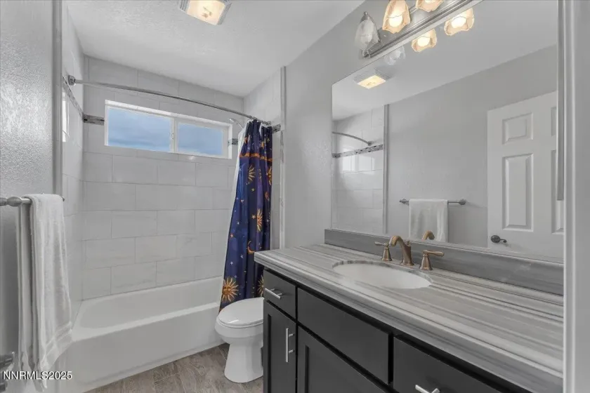 20 Simons, Fernley, Nevada 89408, 4 Bedrooms Bedrooms, ,3 BathroomsBathrooms,Residential,Residential,Simons,250056759