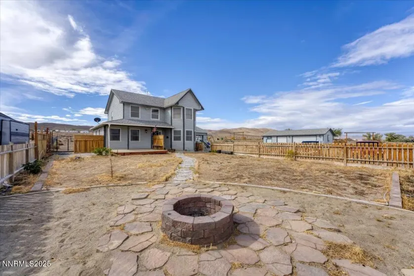 20 Simons, Fernley, Nevada 89408, 4 Bedrooms Bedrooms, ,3 BathroomsBathrooms,Residential,Residential,Simons,250056759