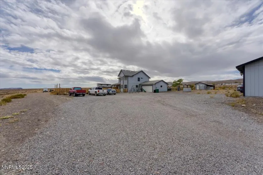 20 Simons, Fernley, Nevada 89408, 4 Bedrooms Bedrooms, ,3 BathroomsBathrooms,Residential,Residential,Simons,250056759