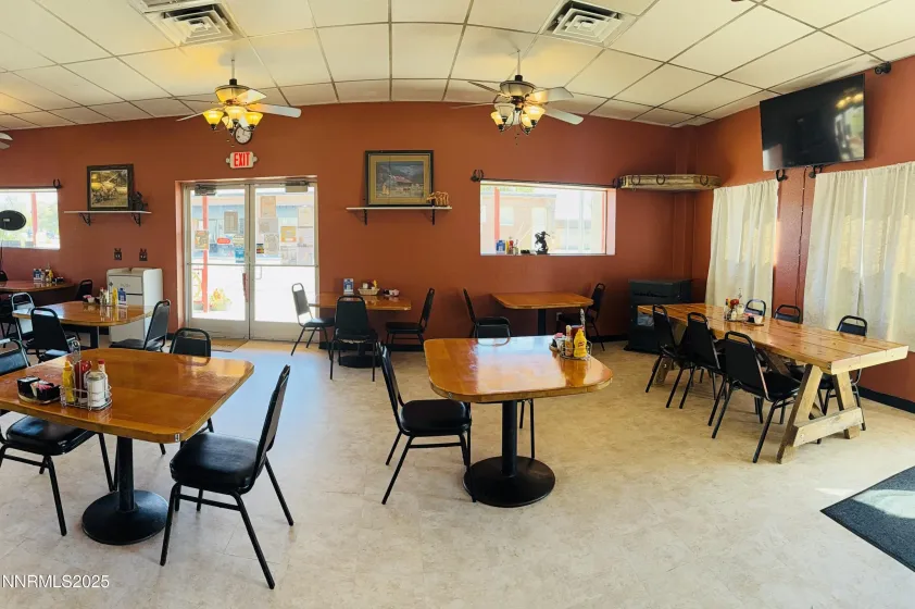 915 Cornell, Lovelock, Nevada 89419, ,Commercial Sale,Residential,Cornell,250056760