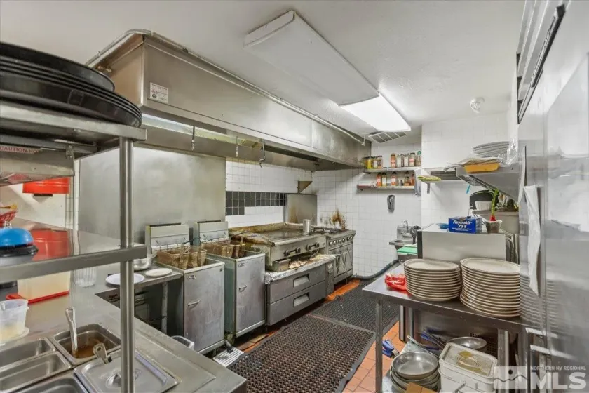 1301 Carson, Carson City, Nevada 89701, ,Commercial Sale,Residential,Carson,250004117