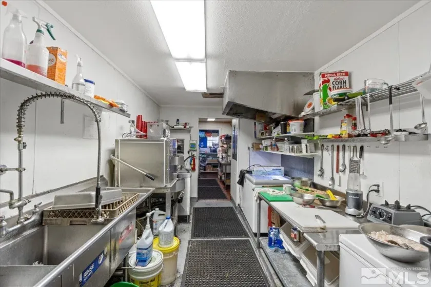 1301 Carson, Carson City, Nevada 89701, ,Commercial Sale,Residential,Carson,250004117