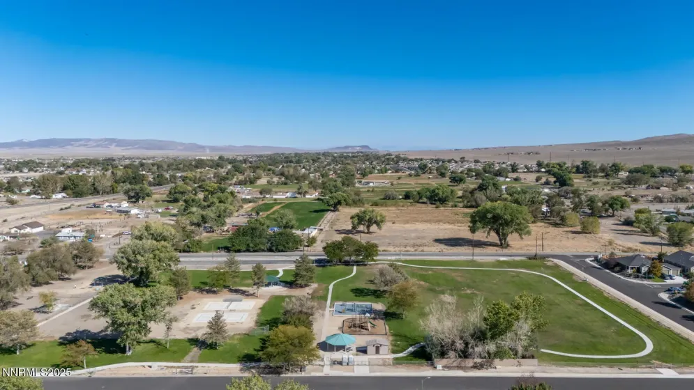785 Garnet, Fernley, Nevada 89408, 3 Bedrooms Bedrooms, ,2 BathroomsBathrooms,Residential,Residential,Garnet,250056775