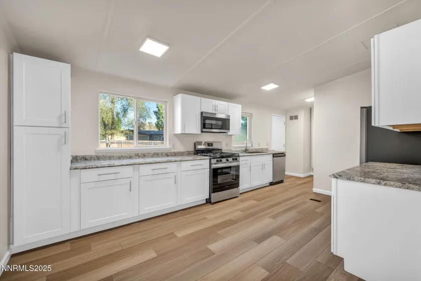 415 Vagabond, Reno, Nevada 89506, 3 Bedrooms Bedrooms, ,2 BathroomsBathrooms,Residential,Residential,Vagabond,250056776