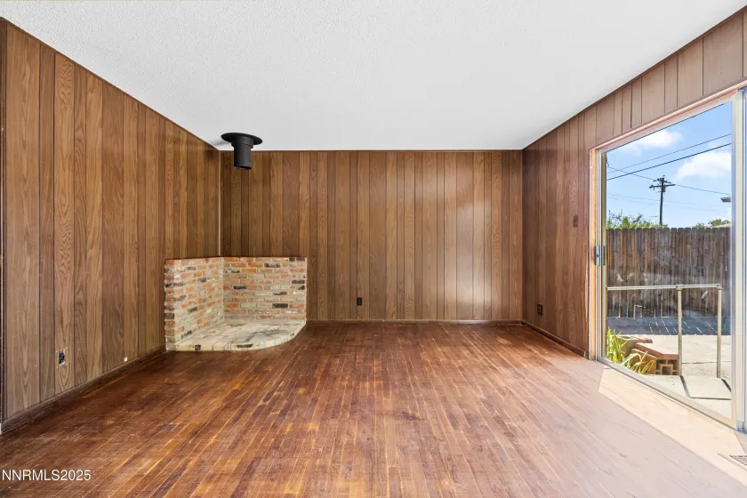 3465 Yosemite, Reno, Nevada 89503, 3 Bedrooms Bedrooms, ,2 BathroomsBathrooms,Residential,Residential,Yosemite,250056236