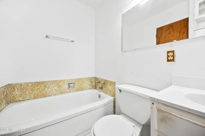 3465 Yosemite, Reno, Nevada 89503, 3 Bedrooms Bedrooms, ,2 BathroomsBathrooms,Residential,Residential,Yosemite,250056236