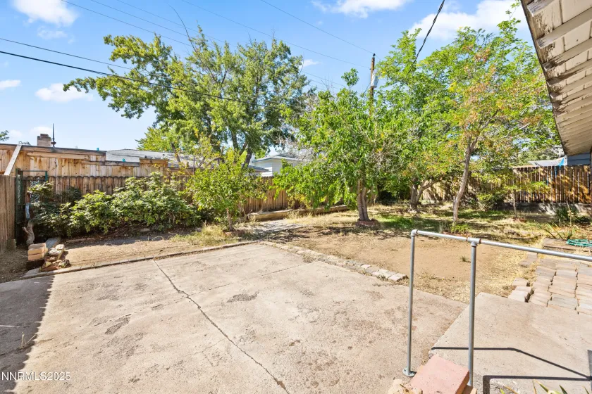 3465 Yosemite, Reno, Nevada 89503, 3 Bedrooms Bedrooms, ,2 BathroomsBathrooms,Residential,Residential,Yosemite,250056236