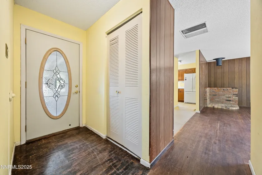 3465 Yosemite, Reno, Nevada 89503, 3 Bedrooms Bedrooms, ,2 BathroomsBathrooms,Residential,Residential,Yosemite,250056236