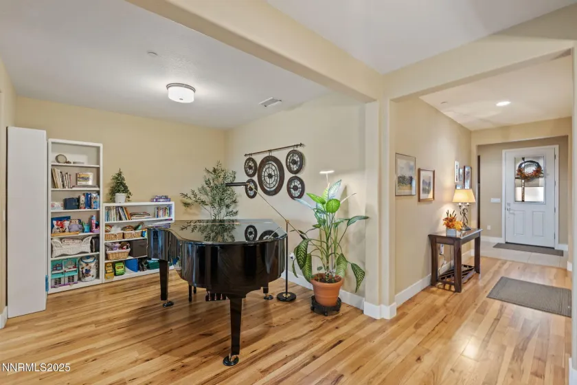 4677 High Pass, Sparks, Nevada 89436, 4 Bedrooms Bedrooms, ,3 BathroomsBathrooms,Residential,Residential,High Pass,250056780