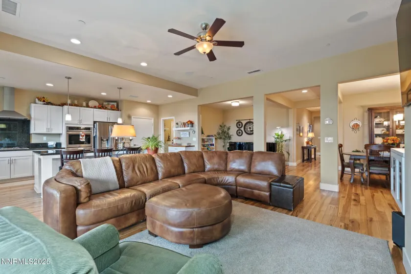 4677 High Pass, Sparks, Nevada 89436, 4 Bedrooms Bedrooms, ,3 BathroomsBathrooms,Residential,Residential,High Pass,250056780