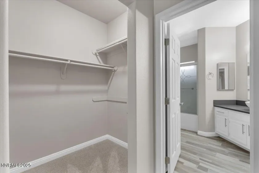 900 Meadows, Reno, Nevada 89521, 2 Bedrooms Bedrooms, ,2 BathroomsBathrooms,Residential,Residential,Meadows,250056781