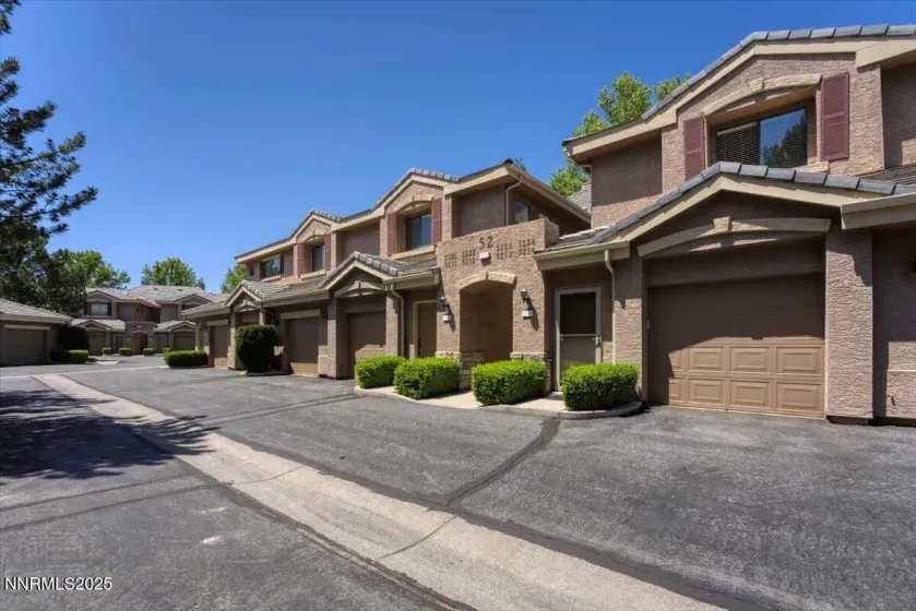 900 Meadows, Reno, Nevada 89521, 2 Bedrooms Bedrooms, ,2 BathroomsBathrooms,Residential,Residential,Meadows,250056781