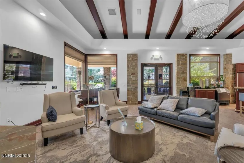 900 Meadows, Reno, Nevada 89521, 2 Bedrooms Bedrooms, ,2 BathroomsBathrooms,Residential,Residential,Meadows,250056781