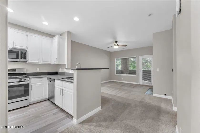 900 Meadows, Reno, Nevada 89521, 2 Bedrooms Bedrooms, ,2 BathroomsBathrooms,Residential,Residential,Meadows,250056781