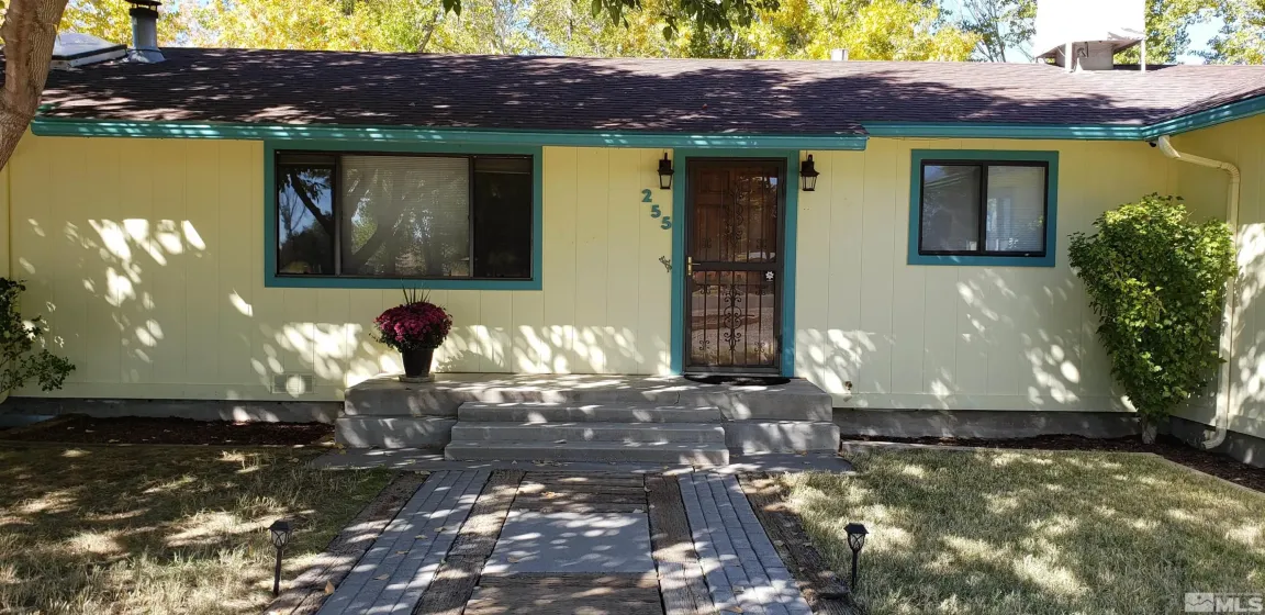255 Drumm, Fallon, Nevada 89406, 3 Bedrooms Bedrooms, ,3 BathroomsBathrooms,Residential,Residential,Drumm,250000500