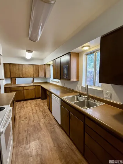 255 Drumm, Fallon, Nevada 89406, 3 Bedrooms Bedrooms, ,3 BathroomsBathrooms,Residential,Residential,Drumm,250000500