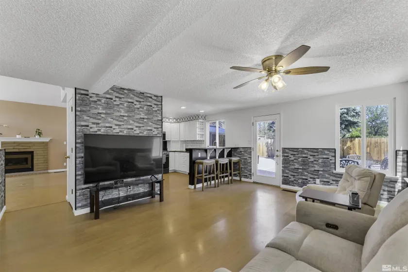 6357 Moon Ridge, Reno, Nevada 89523, 4 Bedrooms Bedrooms, ,3 BathroomsBathrooms,Residential,Residential,Moon Ridge,250004147