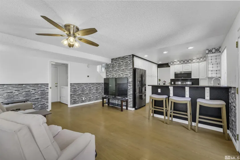 6357 Moon Ridge, Reno, Nevada 89523, 4 Bedrooms Bedrooms, ,3 BathroomsBathrooms,Residential,Residential,Moon Ridge,250004147