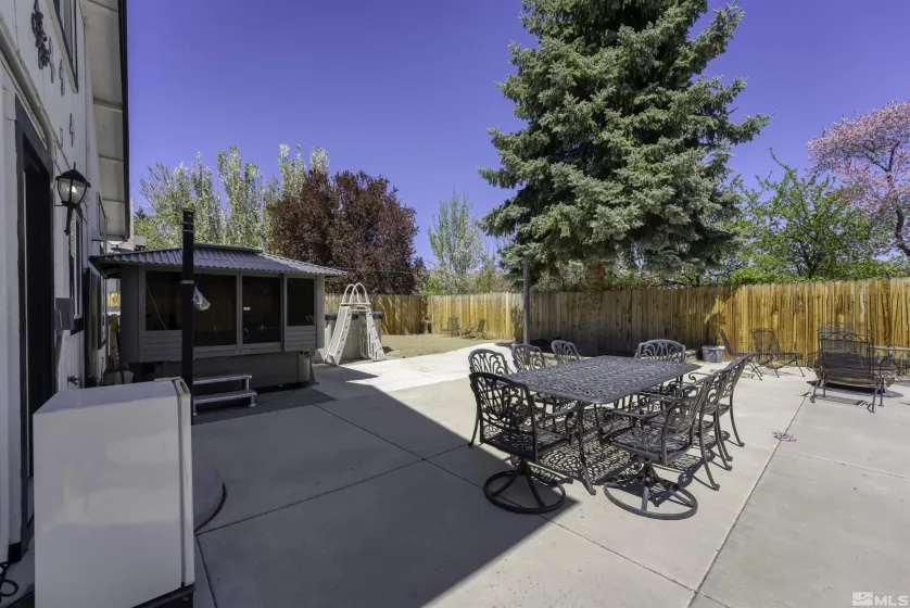 6357 Moon Ridge, Reno, Nevada 89523, 4 Bedrooms Bedrooms, ,3 BathroomsBathrooms,Residential,Residential,Moon Ridge,250004147
