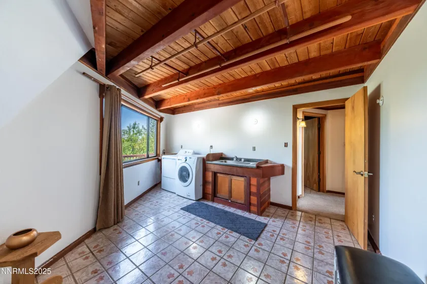 west dome Laundry room