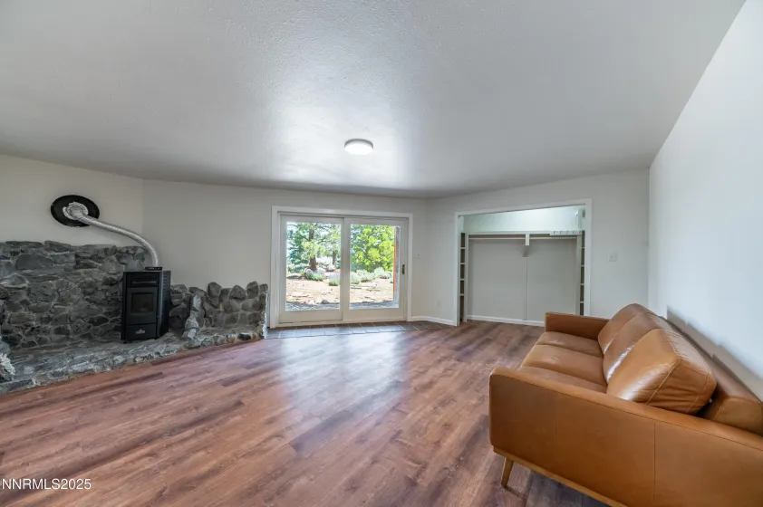 15118 Timberline, Reno, Nevada 89511, 5 Bedrooms Bedrooms, ,4 BathroomsBathrooms,Residential,Residential,Timberline,250051136