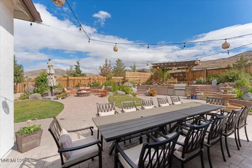 10110 Cavalry, Reno, Nevada 89521, 4 Bedrooms Bedrooms, ,3 BathroomsBathrooms,Residential,Residential,Cavalry,250056788