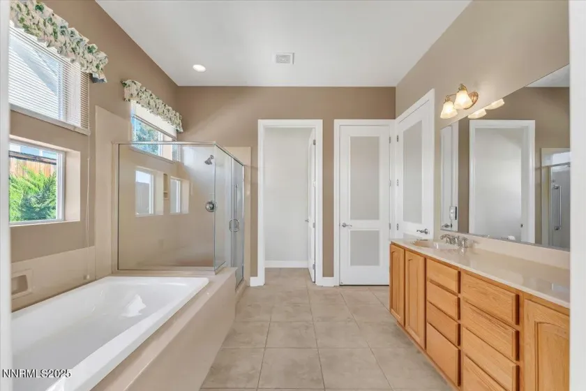 1405 Meridian Ranch, Reno, Nevada 89523, 3 Bedrooms Bedrooms, ,2 BathroomsBathrooms,Residential,Residential,Meridian Ranch,250056794