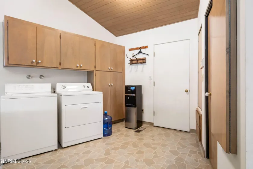 77 Ophir Mill, Dayton, Nevada 89403, 3 Bedrooms Bedrooms, ,2 BathroomsBathrooms,Residential,Residential,Ophir Mill,250056801