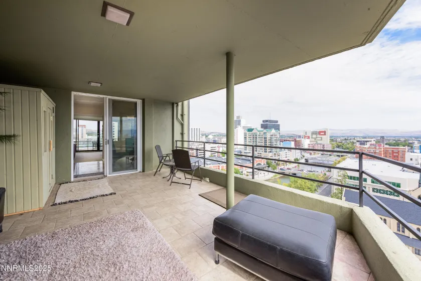 280 Island, Reno, Nevada 89501, 2 Bedrooms Bedrooms, ,2 BathroomsBathrooms,Residential,Residential,Island,250056804