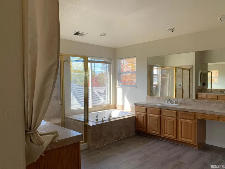 6982 Poco Bueno, Sparks, Nevada 89436, 3 Bedrooms Bedrooms, ,3 BathroomsBathrooms,Residential Lease,Manufactured,Poco Bueno,250056807