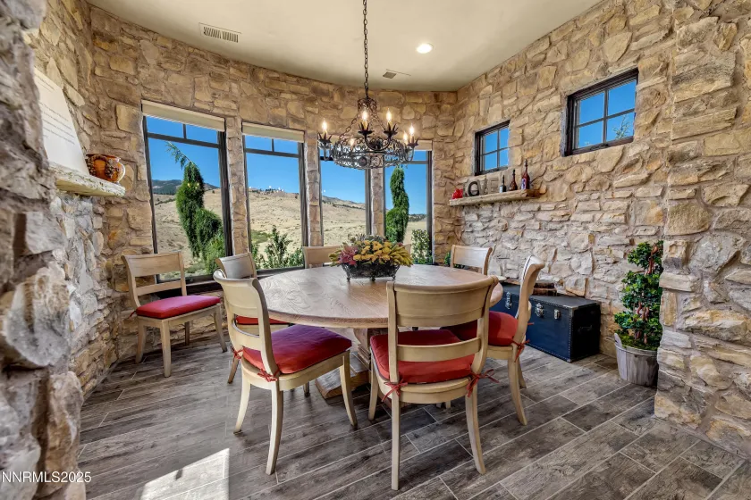 3166 Vista Favoloso, Reno, Nevada 89519, 4 Bedrooms Bedrooms, ,5 BathroomsBathrooms,Residential,Residential,Vista Favoloso,250056810