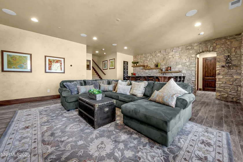 3166 Vista Favoloso, Reno, Nevada 89519, 4 Bedrooms Bedrooms, ,5 BathroomsBathrooms,Residential,Residential,Vista Favoloso,250056810