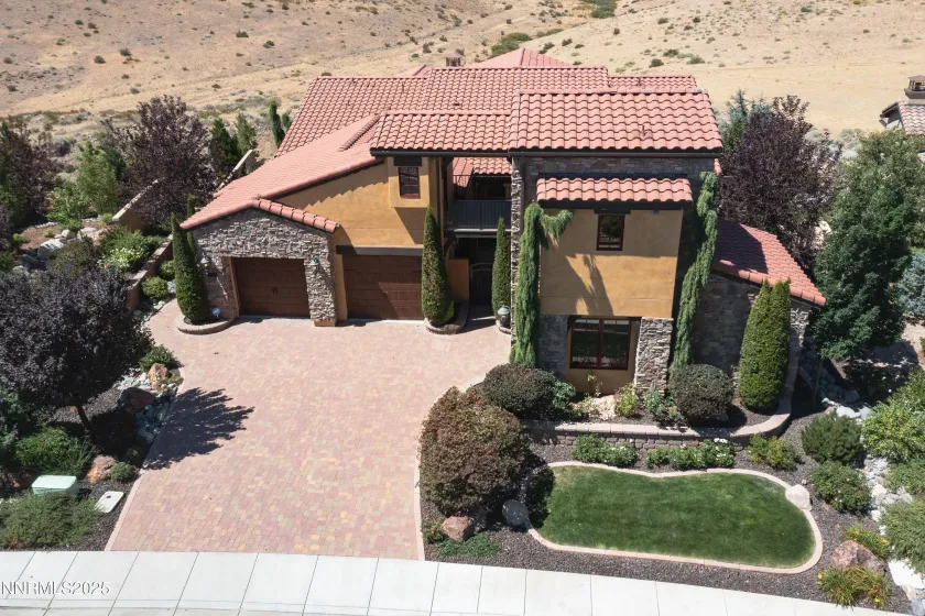 3166 Vista Favoloso, Reno, Nevada 89519, 4 Bedrooms Bedrooms, ,5 BathroomsBathrooms,Residential,Residential,Vista Favoloso,250056810