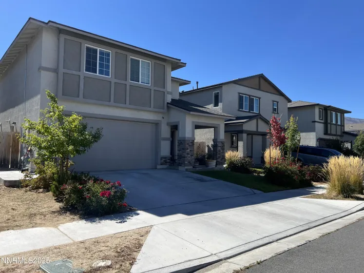 8858 Gazing Star, Reno, Nevada 89506, 4 Bedrooms Bedrooms, ,3 BathroomsBathrooms,Residential,Residential,Gazing Star,250056811