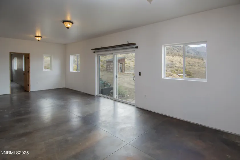 20 Prairie, Reno, Nevada 89506, 3 Bedrooms Bedrooms, ,2 BathroomsBathrooms,Residential,Residential,Prairie,250056812