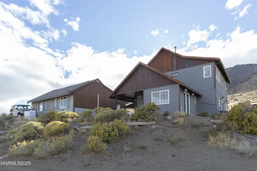20 Prairie, Reno, Nevada 89506, 3 Bedrooms Bedrooms, ,2 BathroomsBathrooms,Residential,Residential,Prairie,250056812